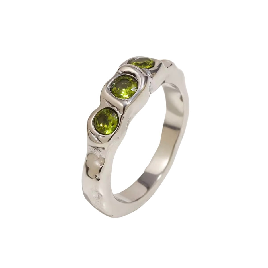 Alessia ring